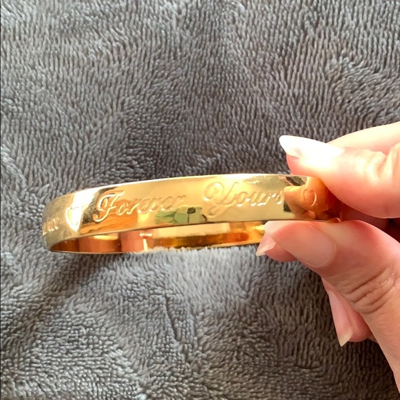 Bangle - Picture 6 of 7